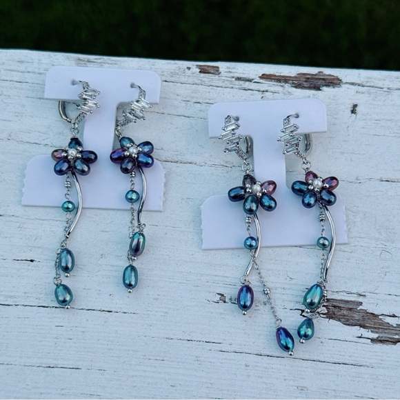 E246 Handmade Freshwater Pearl Flower Huggies Earrings - Picture 11 of 11